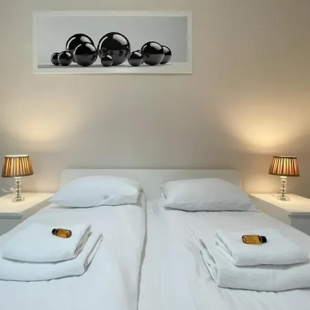 Apartament Spacious Sarego Street - Ac, Calm Area, Close To Wawel
