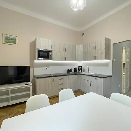 Apartament Spacious Sarego Street - Ac, Calm Area, Close To Wawel *