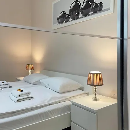Spacious Sarego Street - Ac, Calm Area, Close To Wawel Kraków