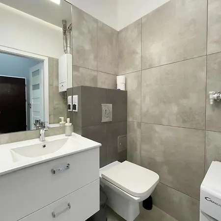Spacious Sarego Street - Ac, Calm Area, Close To Wawel *