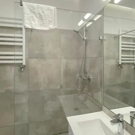 Appartement Spacious Sarego Street - Ac, Calm Area, Close To Wawel *