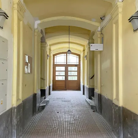 Apartament Spacious Sarego Street - Ac, Calm Area, Close To Wawel