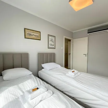 Spacious Sarego Street - Ac, Calm Area, Close To Wawel Apartament Kraków
